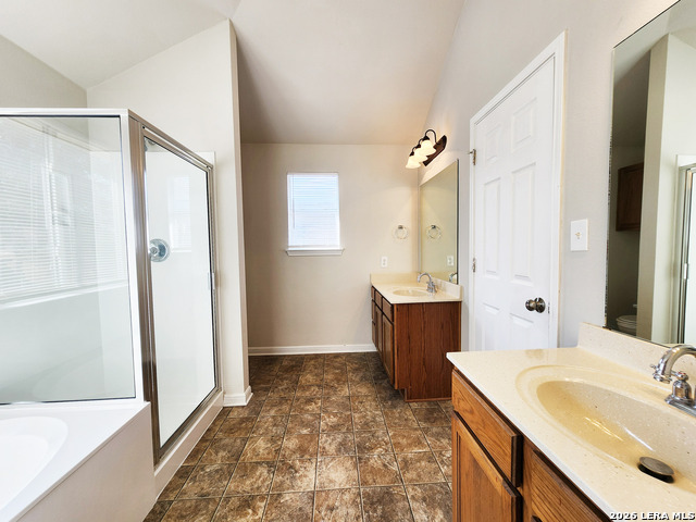 Image 11 of 38 For 8422 Whitebrush