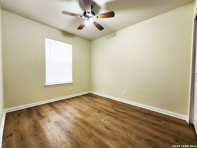 Image 16 of 38 For 8422 Whitebrush