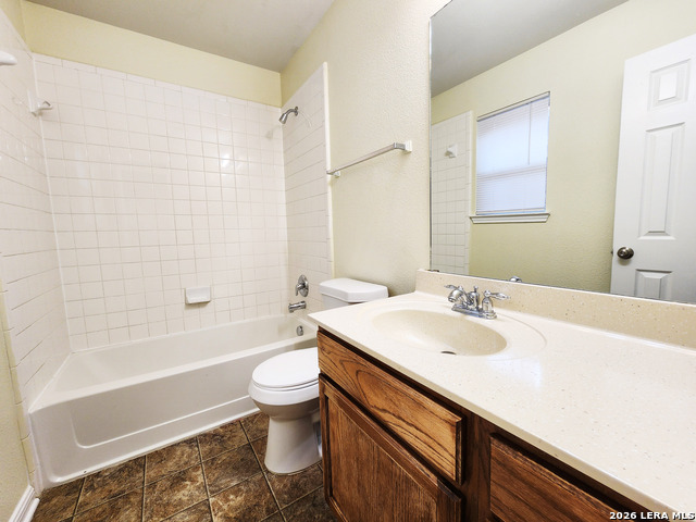 Image 17 of 38 For 8422 Whitebrush