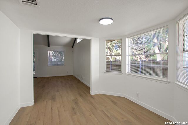 Image 11 of 24 For 8403 Brixton