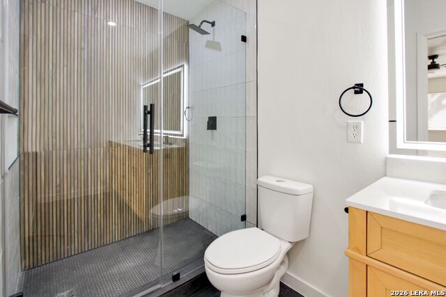 Image 22 of 24 For 8403 Brixton