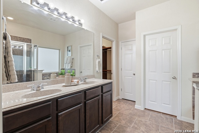 Image 16 of 36 For 4422 Loring Park