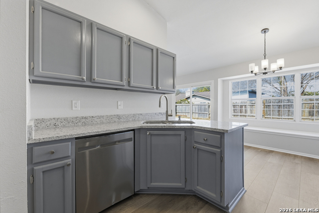 Image 10 of 24 For 9455 Greens Pt