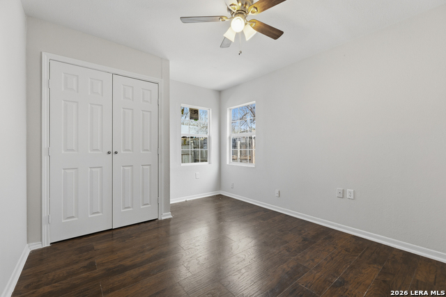 Image 17 of 24 For 9455 Greens Pt