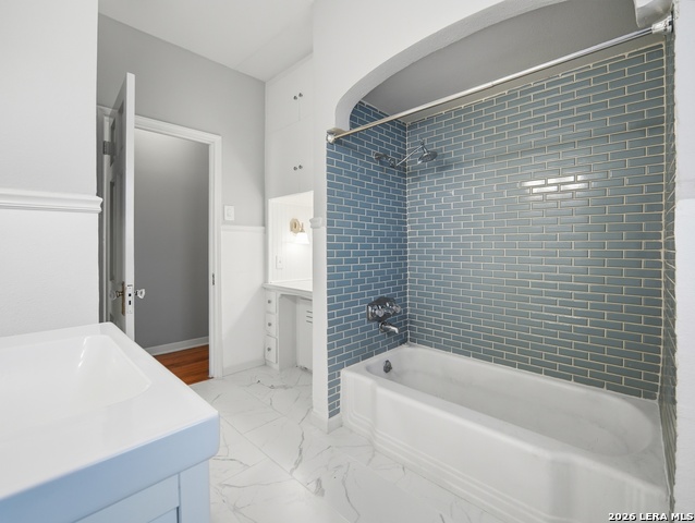 Image 24 of 41 For 336 North  