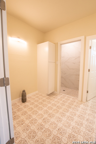 Image 24 of 28 For 2621 Pahmeyer