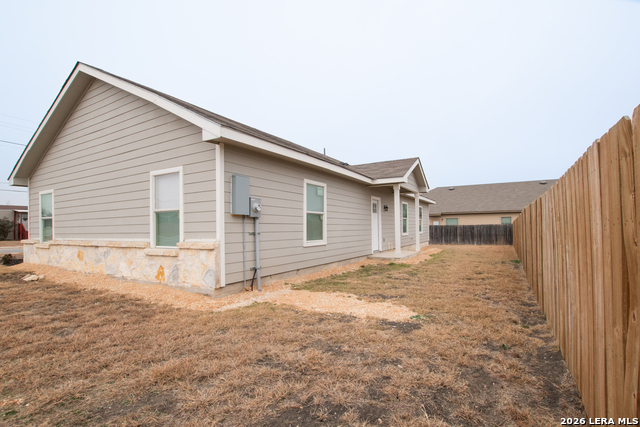 Image 5 of 28 For 2621 Pahmeyer