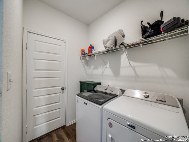 Listing photo id 17 for 177 Acorn  