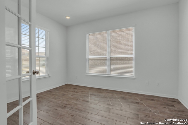 Image 5 of 25 For 1625 Lawnside