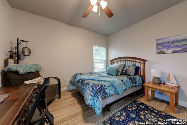 Image 14 of 36 For 624 Highland