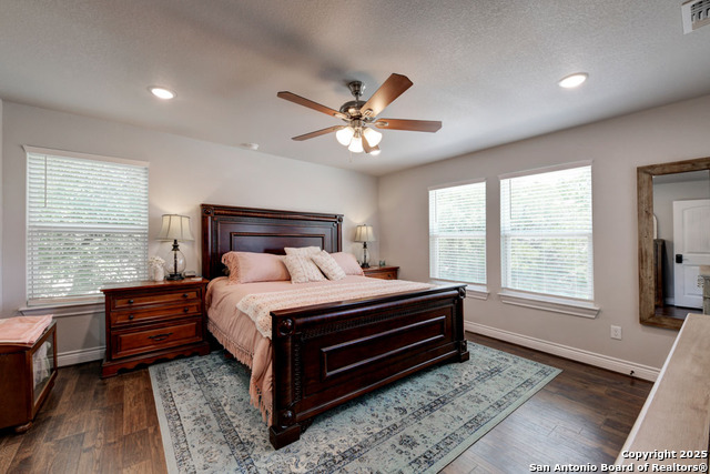 Image 18 of 36 For 624 Highland