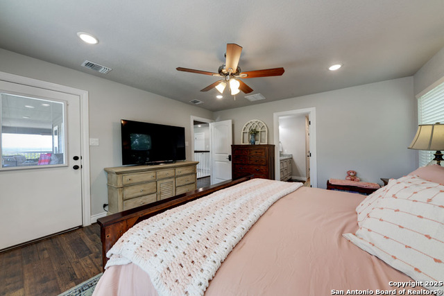 Image 19 of 36 For 624 Highland