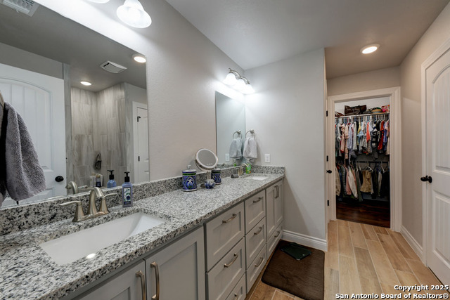 Image 20 of 36 For 624 Highland