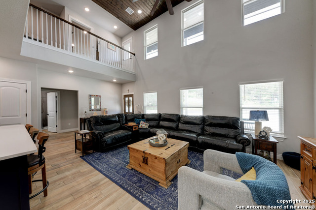 Image 4 of 36 For 624 Highland