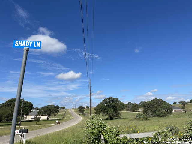 Image 11 of 11 For 401 Shady Ln