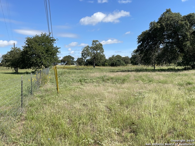 Image 5 of 11 For 401 Shady Ln