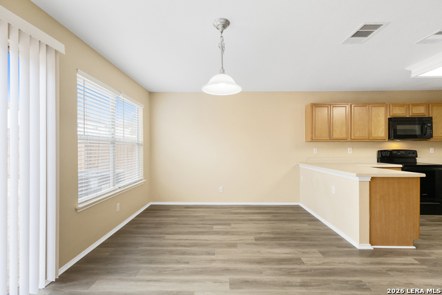 Image 11 of 42 For 10707 Terrace Crest