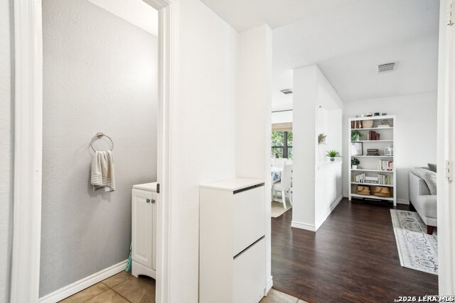 Image 17 of 40 For 39 Longleaf Coral