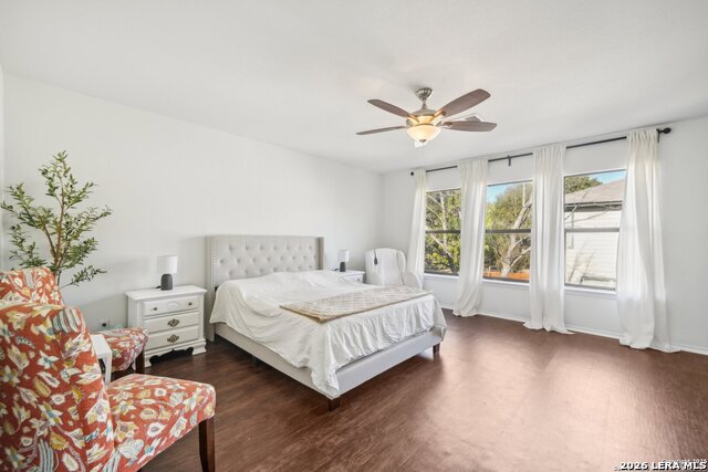 Image 23 of 40 For 39 Longleaf Coral