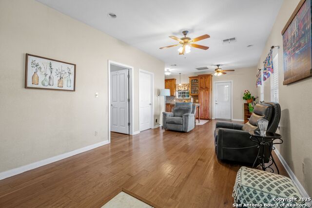 Image 41 of 50 For 765 Loop 1604 E