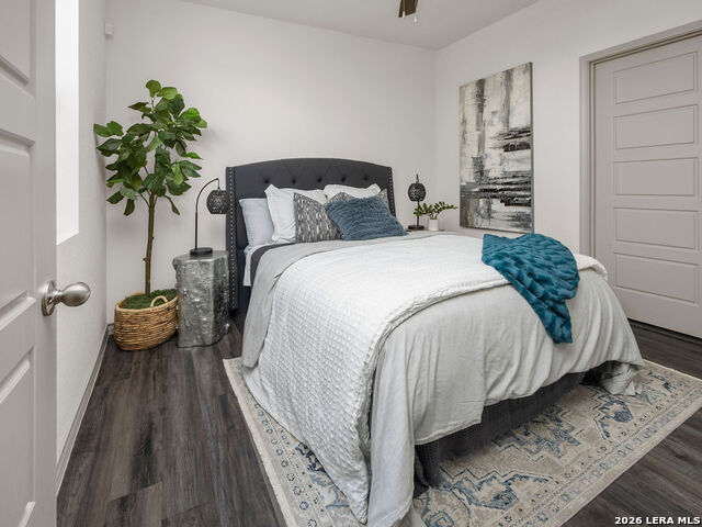 Image 8 of 12 For 310 Evergreen St W 113