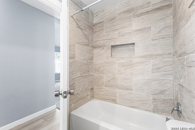 Image 12 of 25 For 5122 Binz Engleman Rd