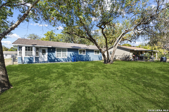 Image 23 of 25 For 5122 Binz Engleman Rd