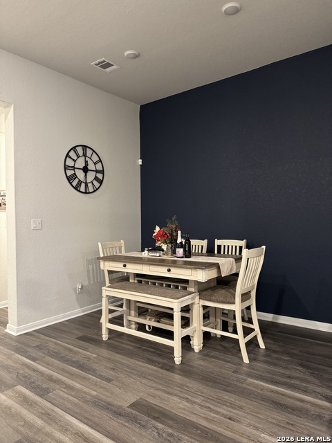 Image 16 of 35 For 3969 Legend Woods