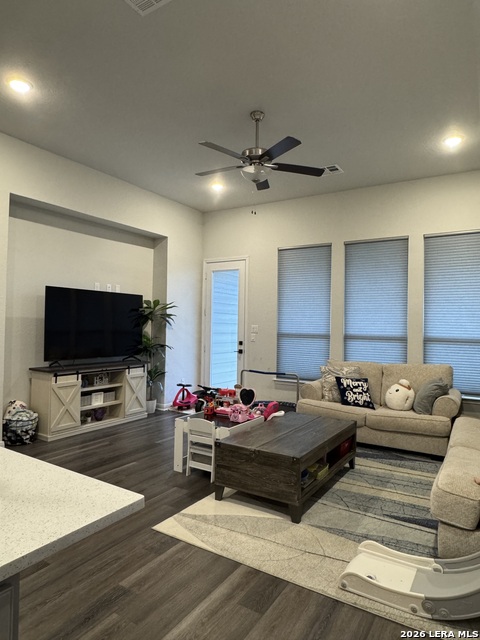 Image 18 of 35 For 3969 Legend Woods