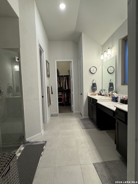 Image 25 of 35 For 3969 Legend Woods