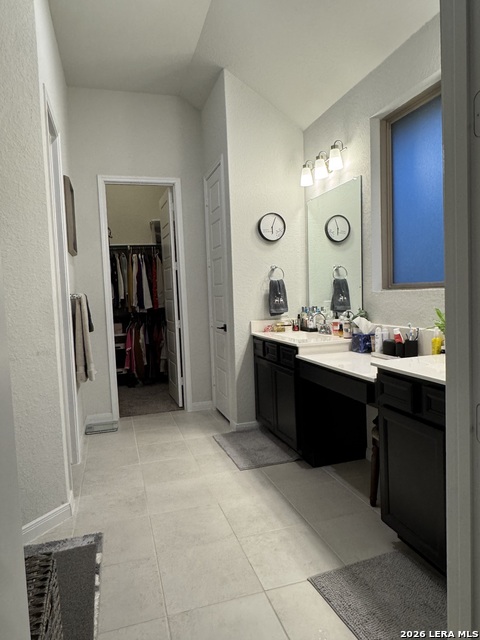 Image 26 of 35 For 3969 Legend Woods