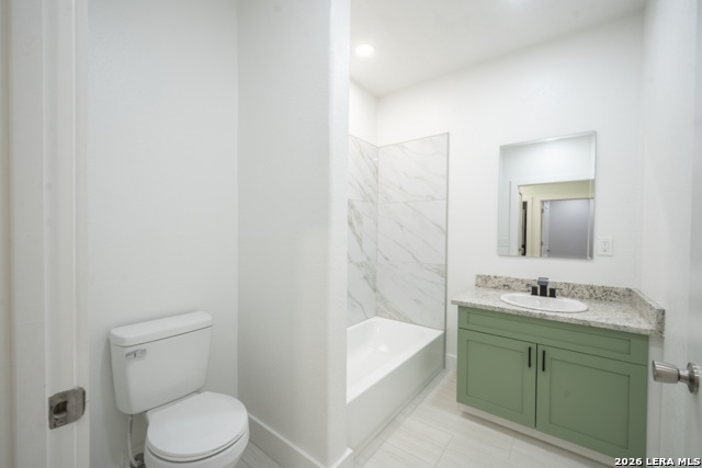 Image 11 of 19 For 710 20th Street