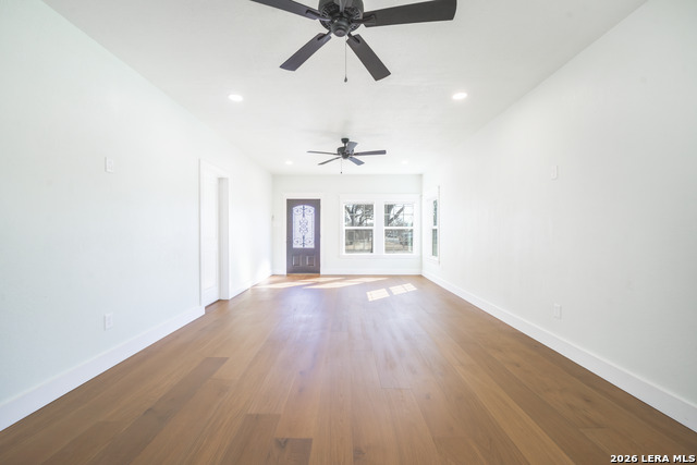 Image 4 of 19 For 710 20th Street