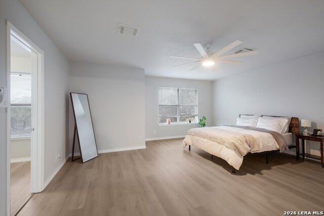 Image 12 of 22 For 834 Quitman Oak