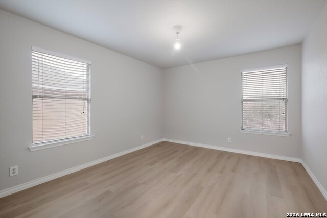 Image 15 of 22 For 834 Quitman Oak