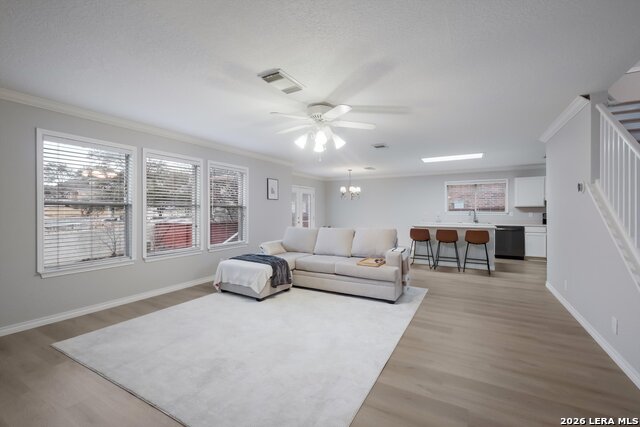 Image 8 of 22 For 834 Quitman Oak