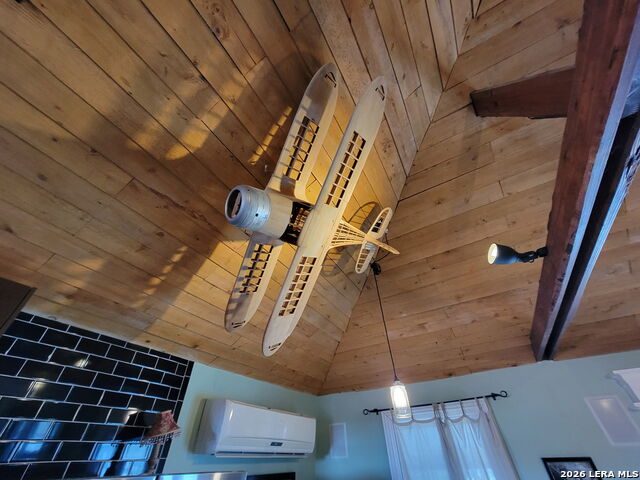 Image 13 of 57 For 3221 Flores N