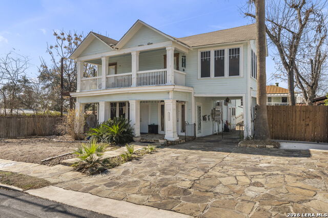 Image 43 of 57 For 3221 Flores N