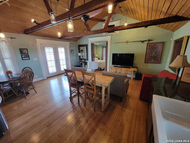 Image 8 of 57 For 3221 Flores N