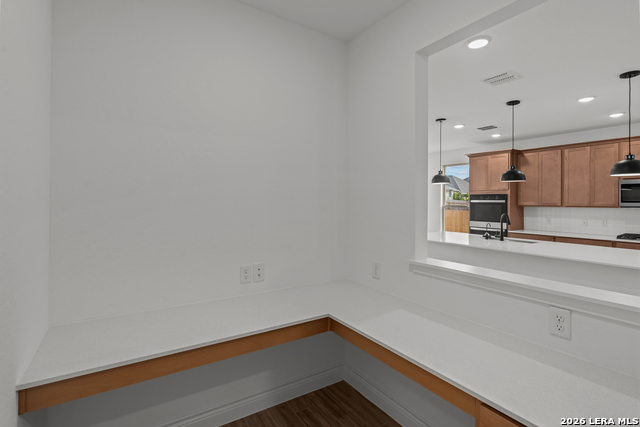 Image 12 of 36 For 1328 Hallettsville