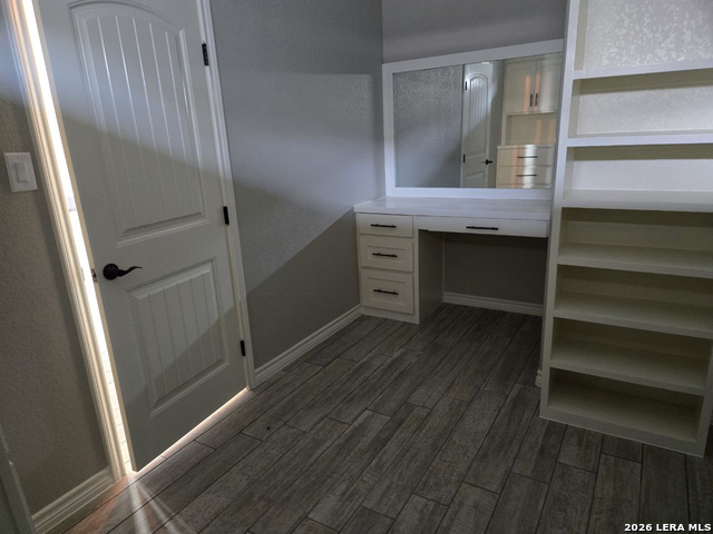 Image 11 of 12 For 109 W Magnolia Cir