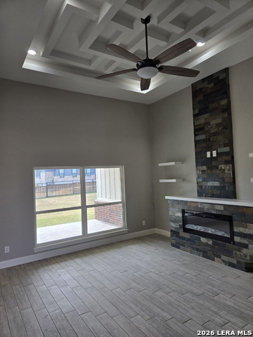 Image 4 of 12 For 109 W Magnolia Cir