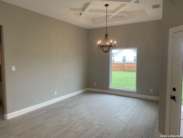 Image 6 of 12 For 109 W Magnolia Cir