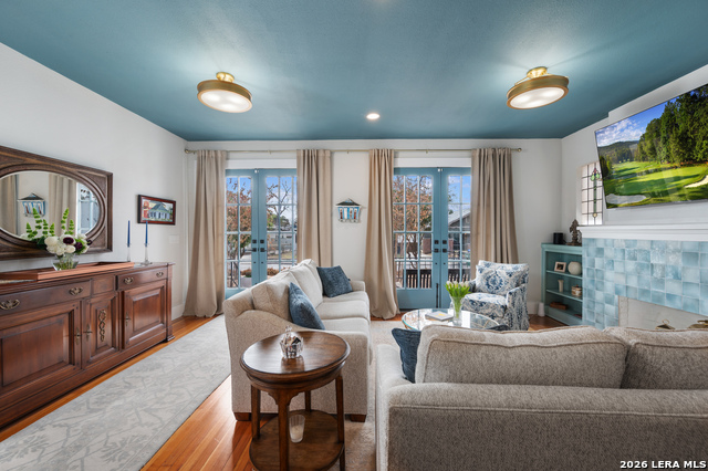 Image 5 of 22 For 347 Craig E