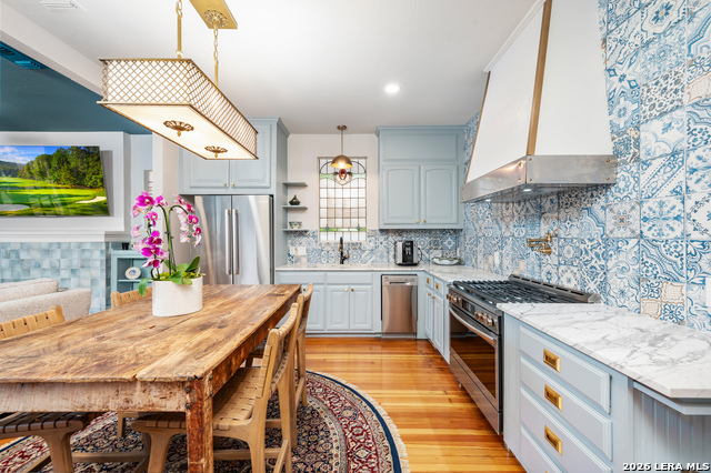 Image 7 of 22 For 347 Craig E