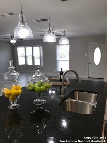 Image 5 of 13 For 6027 Stillwater