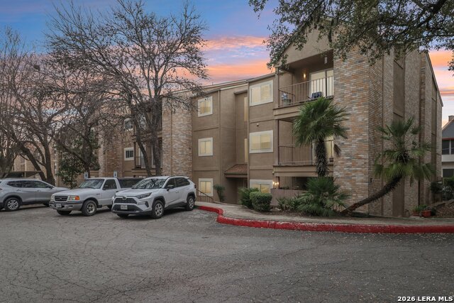 Image 2 of 26 For 4119 Medical  E201