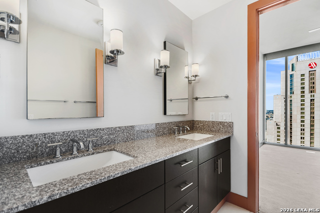 Image 20 of 24 For 610 Market E 2606