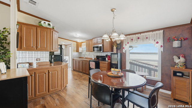 Image 11 of 31 For 22071 Morin  