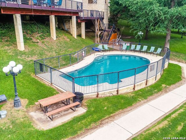 Image 26 of 31 For 401 Lincoln St W A208